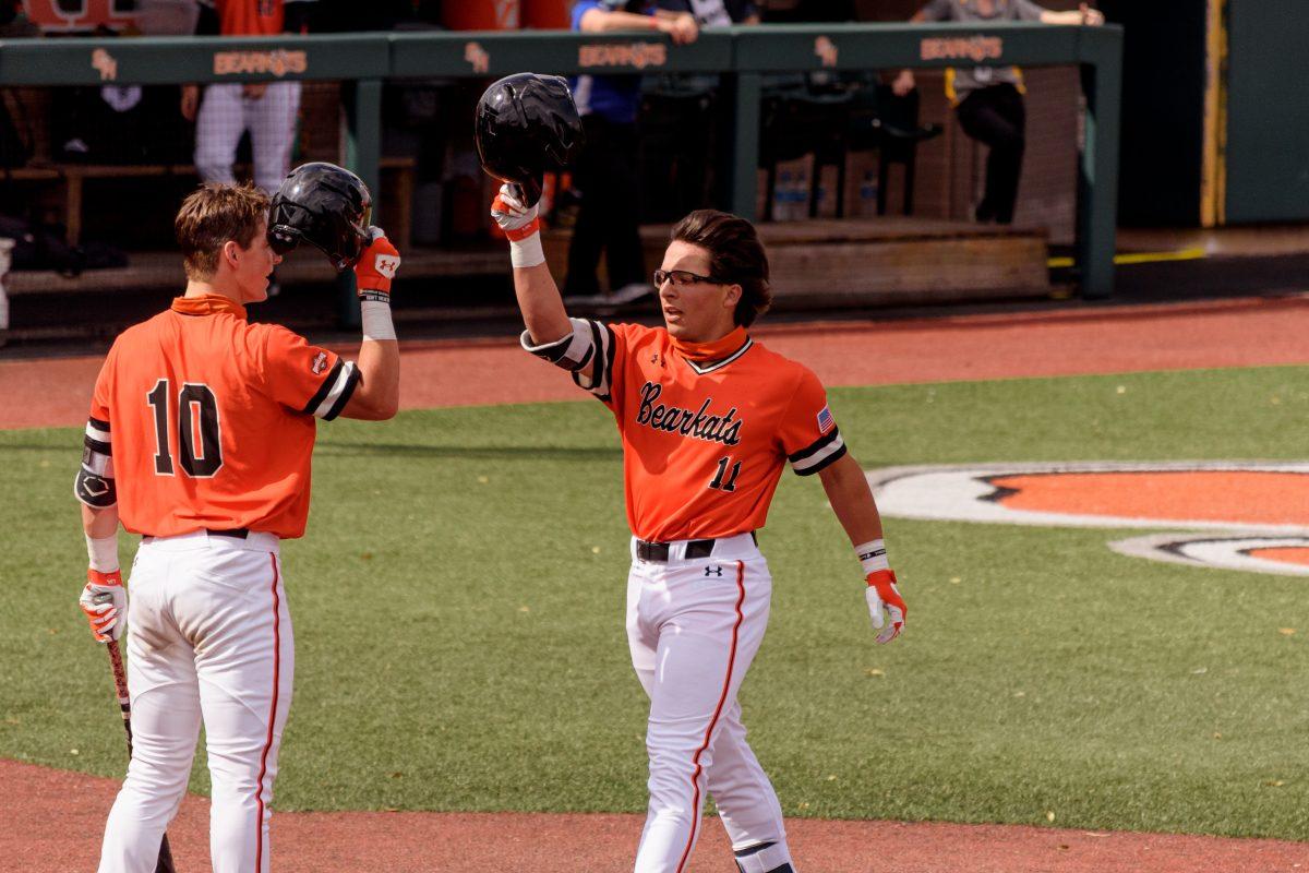 Bearkats strike out as Roadrunners win weekend series