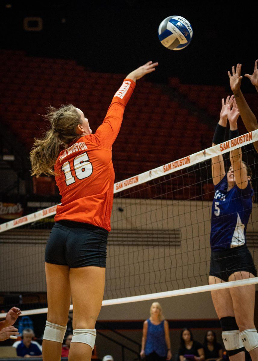 Kats Fall to an Aggie Comeback