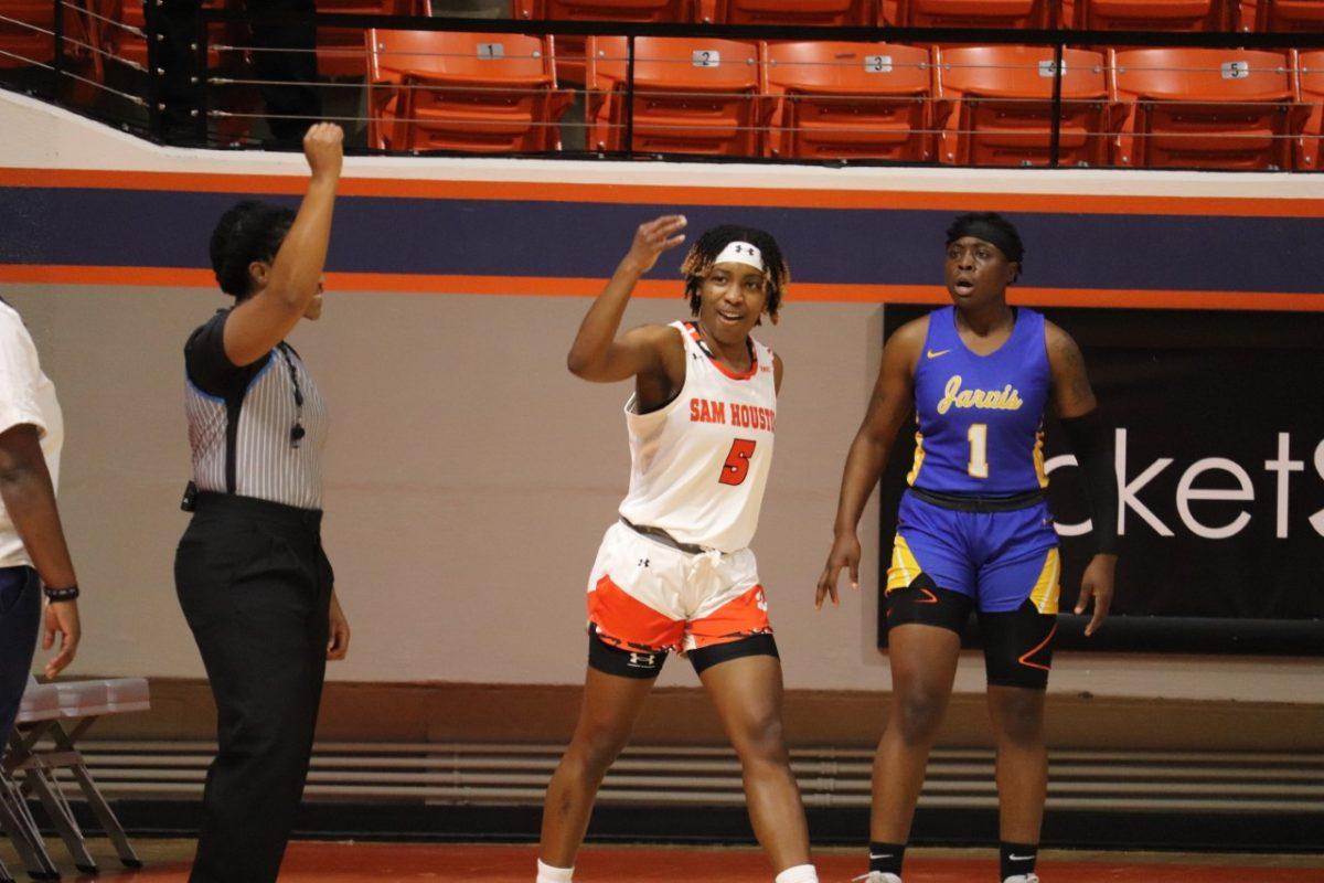 Bearkats Pick Up First Win of the Season Against the Bulldogs